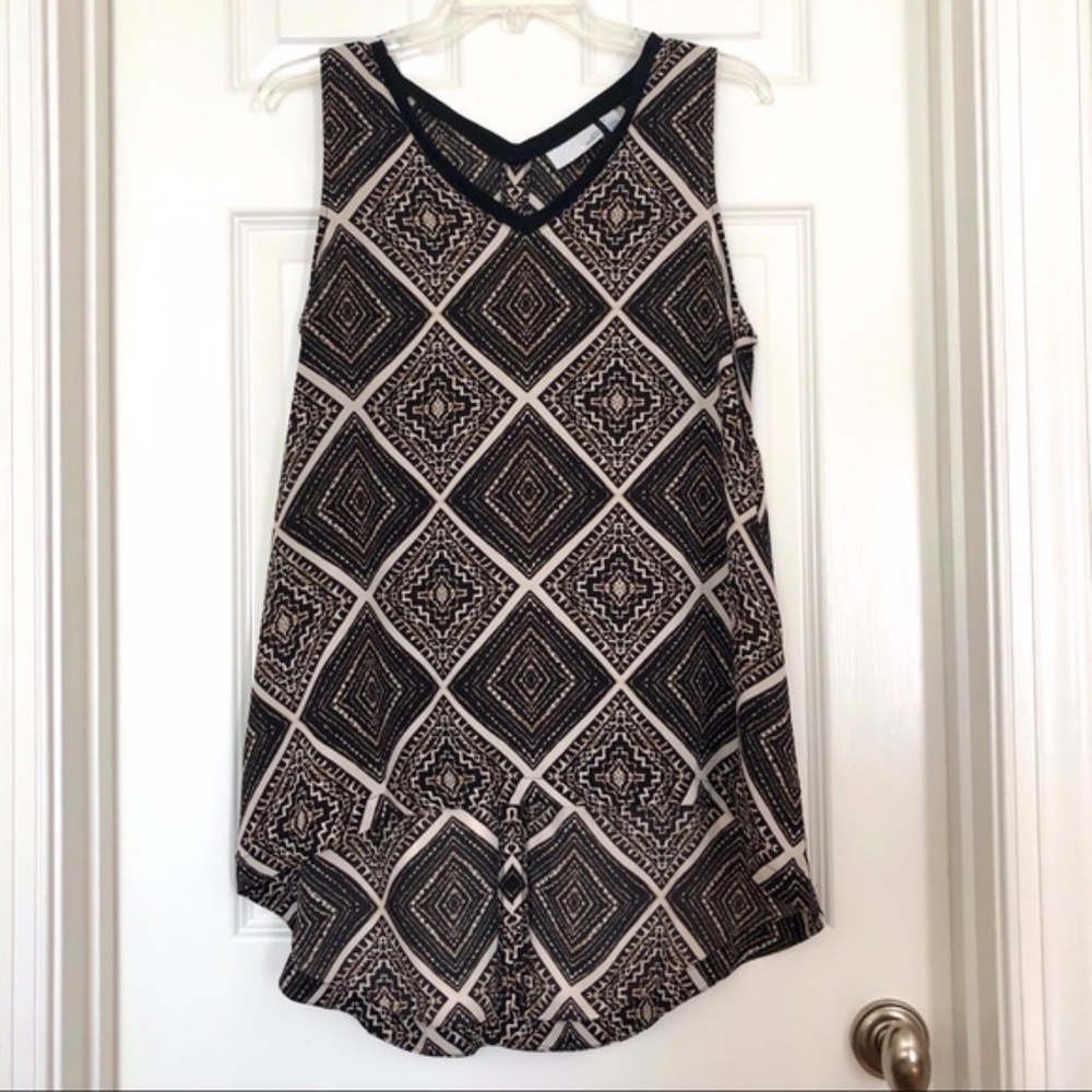 14th & Union Neutral Geometric V Neck Tunic Tank Blouse Small